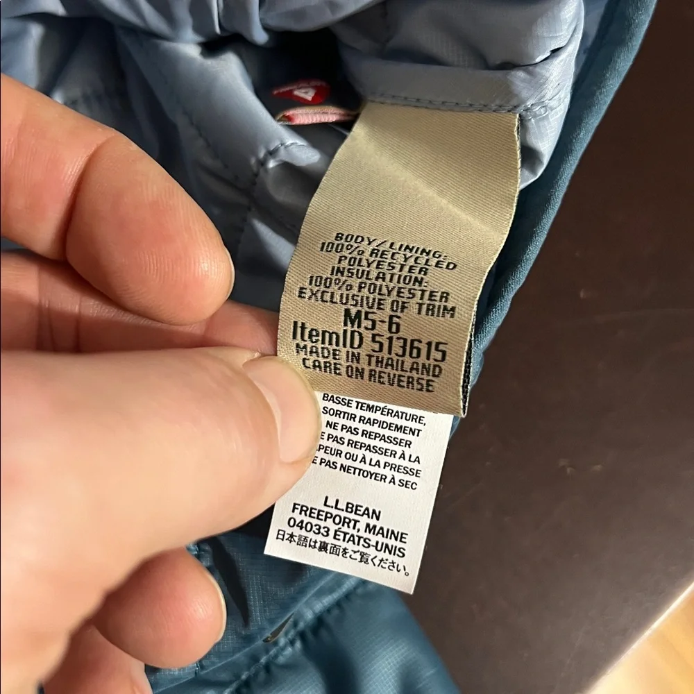 LL Bean PrimaLoft Packaway Jacket in Sail Blue Stripe, Kid’s size Medium